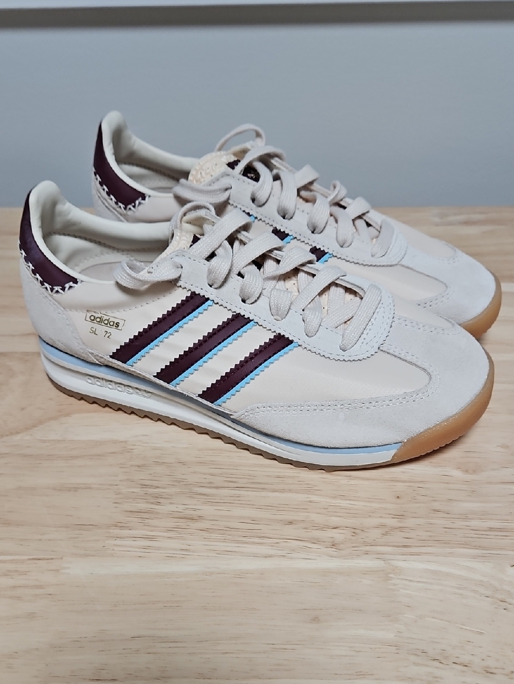 Adidas SL72 RS Cream with Maroon and Blue Accents Mens 6 Womens 7